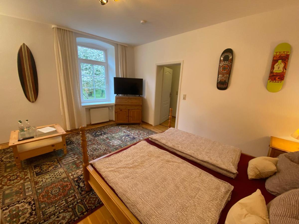 Felsenmuehle Neuleiningen Bed and Breakfast Εξωτερικό φωτογραφία